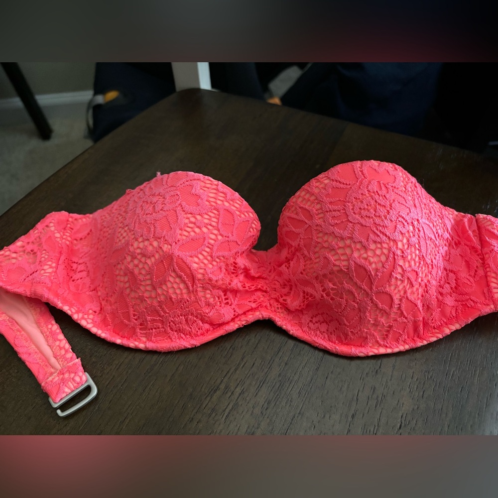 Victoria’s Secret Strapless Bikini Top